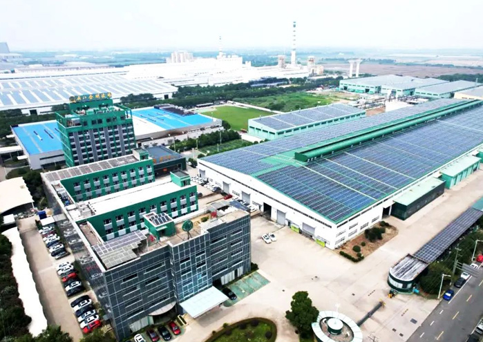 吴江区副区长钱宇一行莅临btt博天堂光伏调研指导